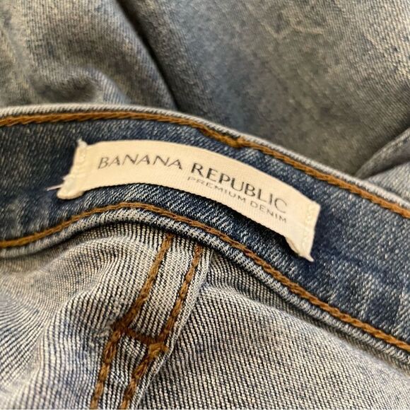 Banana Republic Flare Amsterdam Distressed Mid Rise Jeans Size 27P - Picture 8 of 9
